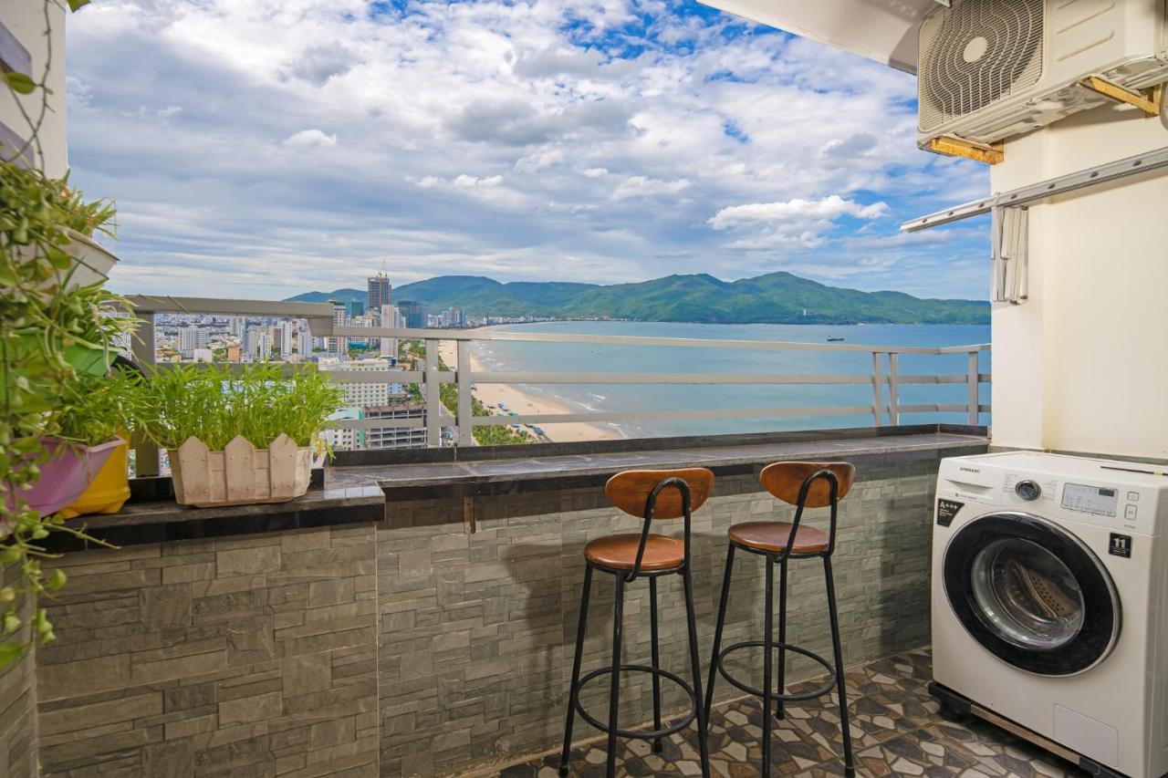 Md Ocean Apartment Da Nang Exteriör bild