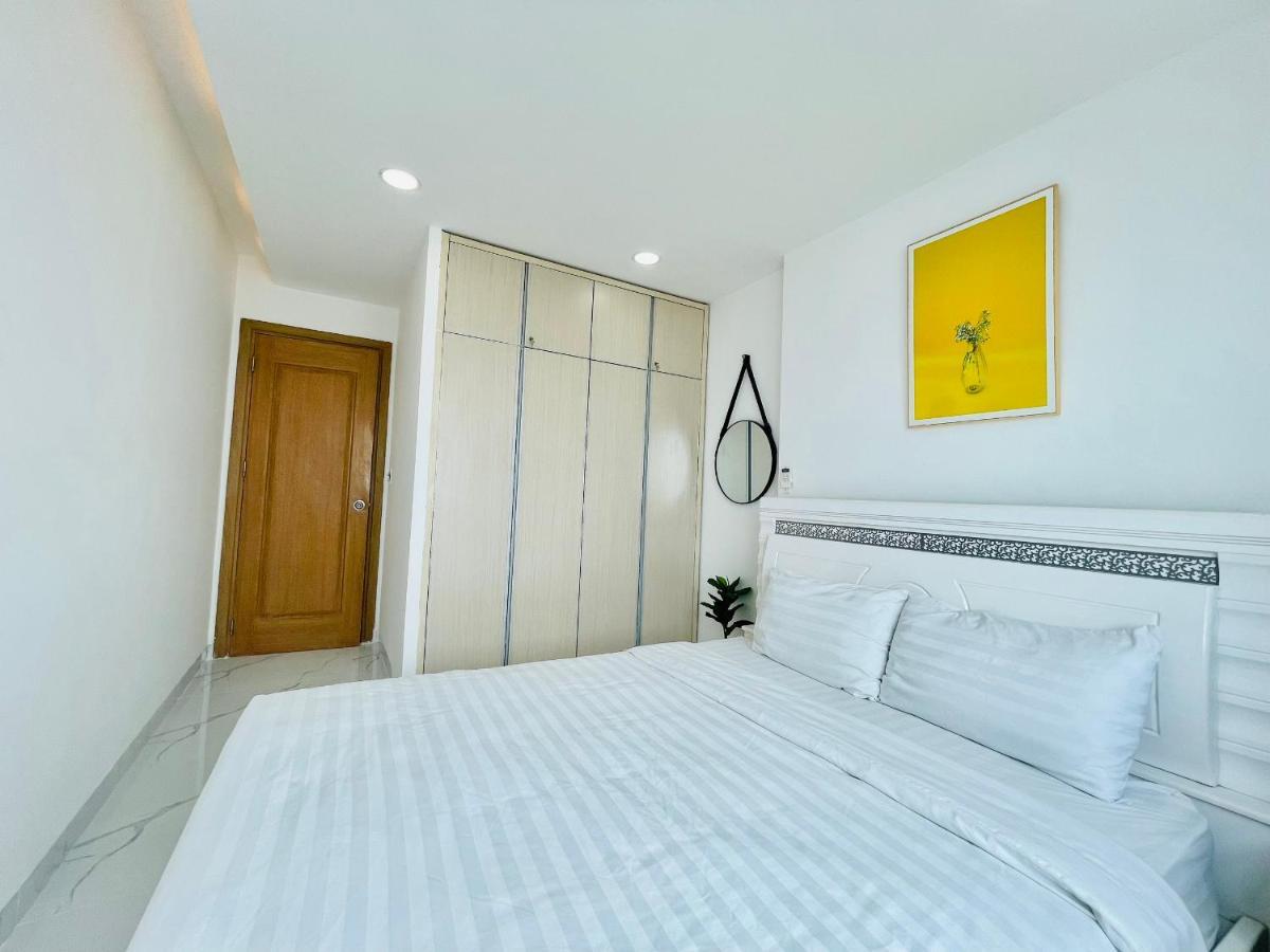 Md Ocean Apartment Da Nang Exteriör bild