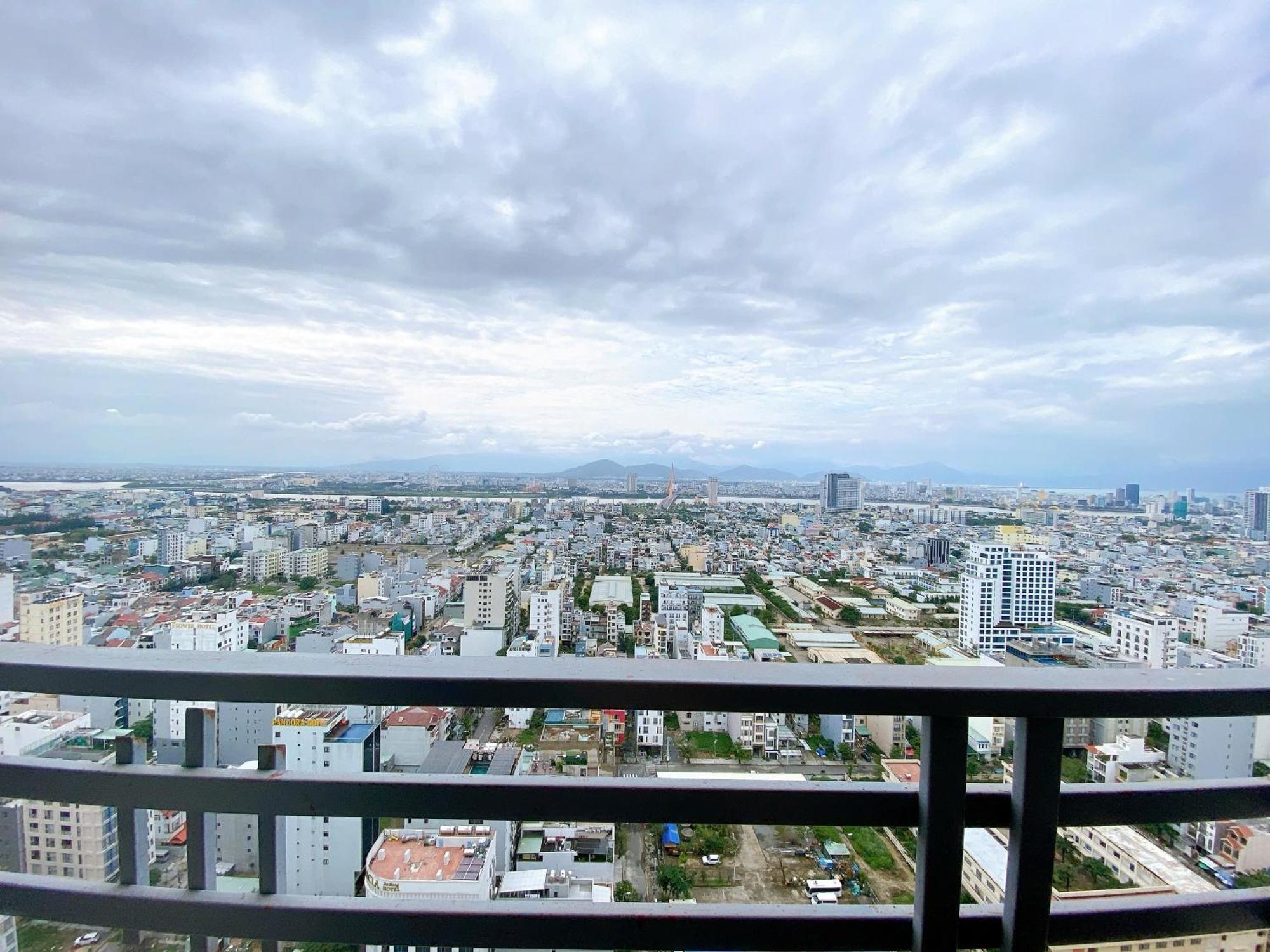 Md Ocean Apartment Da Nang Exteriör bild